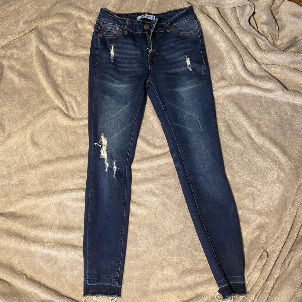 Dark wash skinny jeans